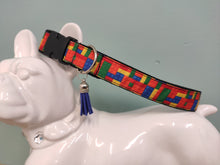 Collier chien Lego