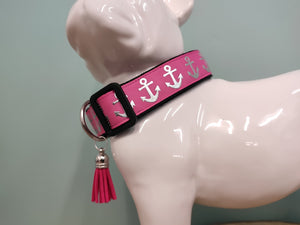 Collier chien grandes ancres argentées (Plusieurs coloris)